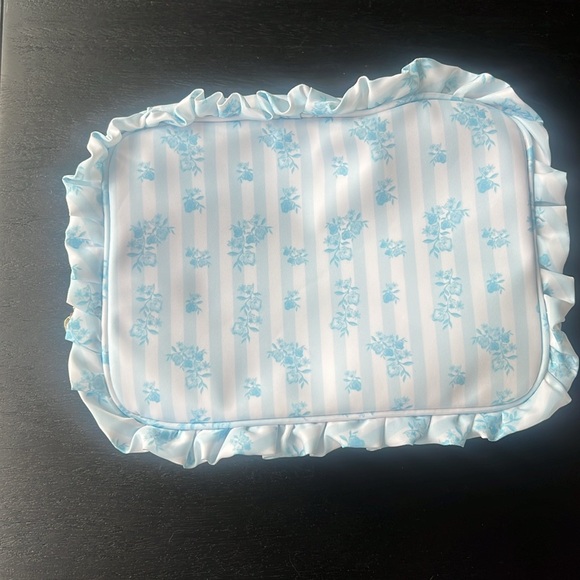 Stoney clover lane high tea large pouch - Picture 3 of 10